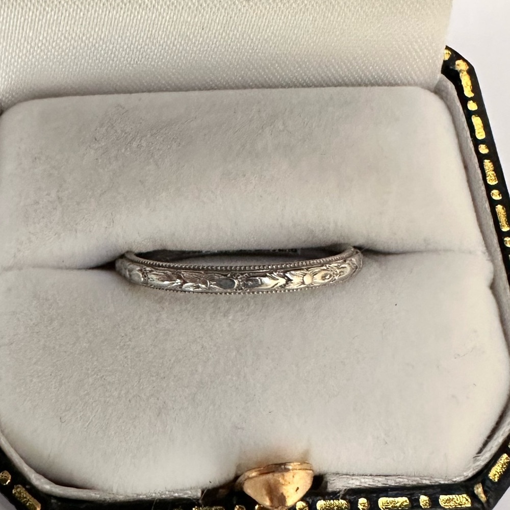 Vintage Art Deco Orange Blossom 18k Gold with Platinum Over Wedding Band
